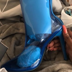 Heel boot
